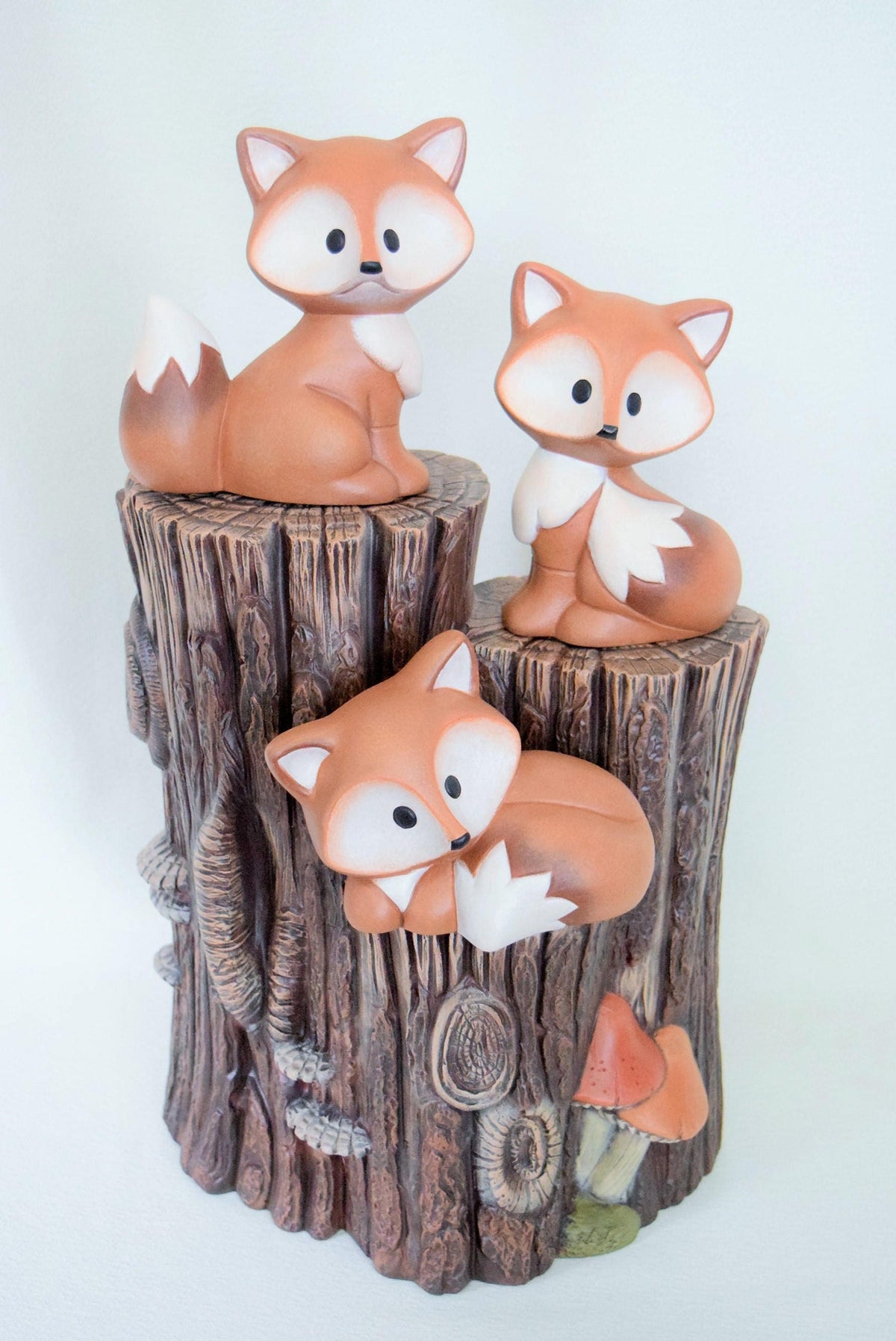 Rustic Woodland Tree Stump Display Stand