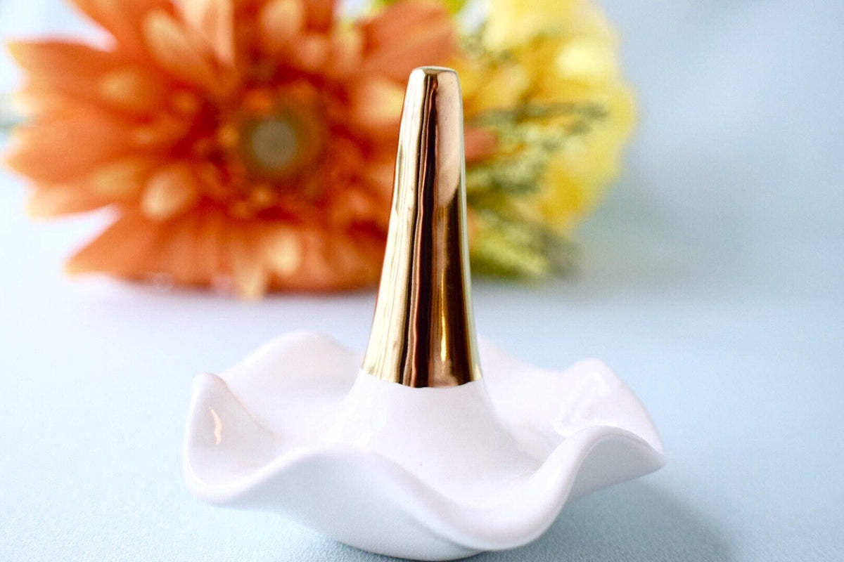 Gold Accent Ceramic Wedding Ring Holder Dish