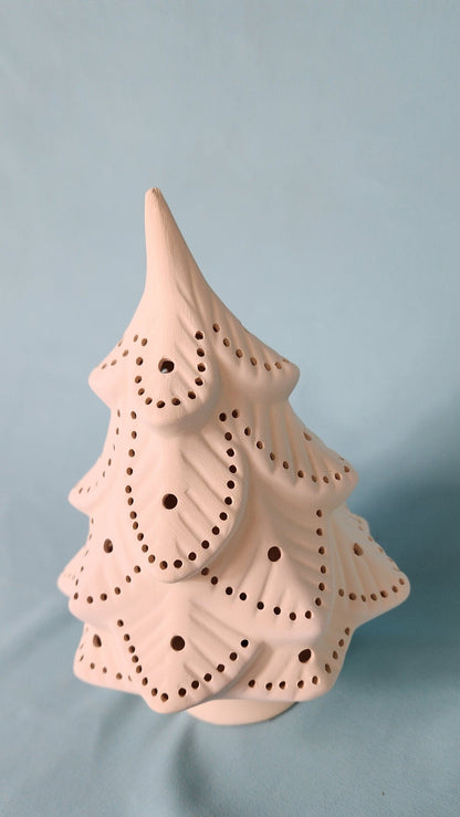 Baby Cramer Ceramic Tree, 7-Inch Ready-to-Paint Decor